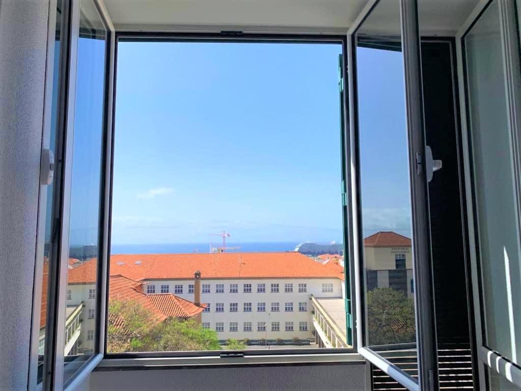 Madeira, 3 Bedroom Apartment With Ocean Views In Funchal Kültér fotó