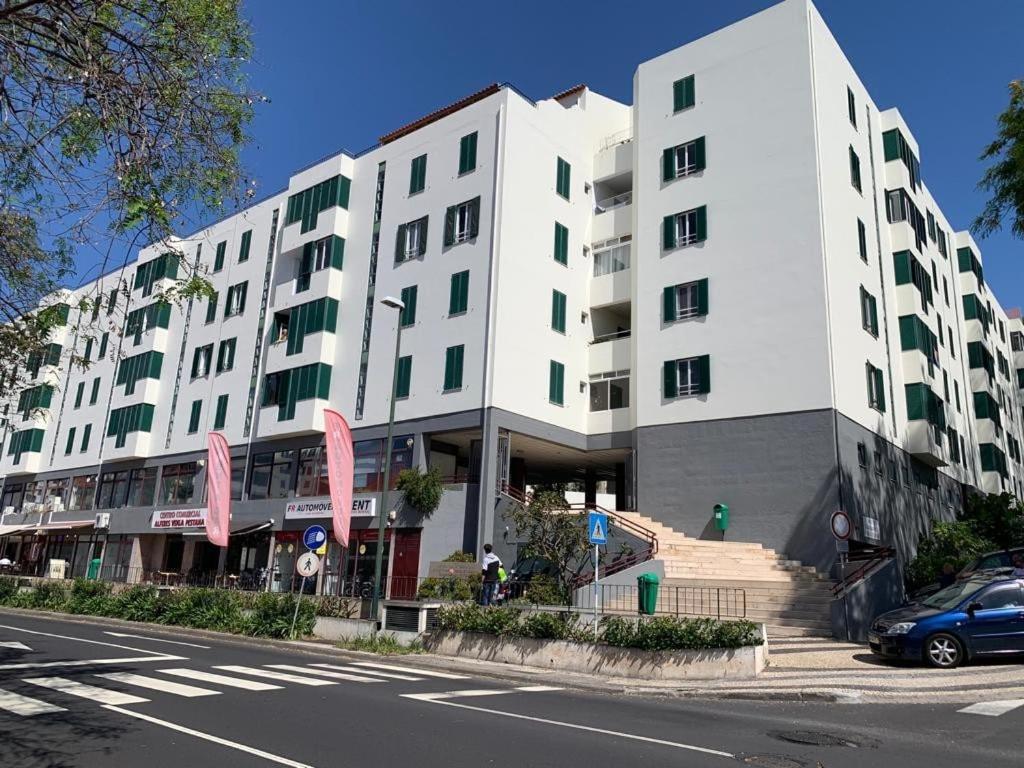 Madeira, 3 Bedroom Apartment With Ocean Views In Funchal Kültér fotó