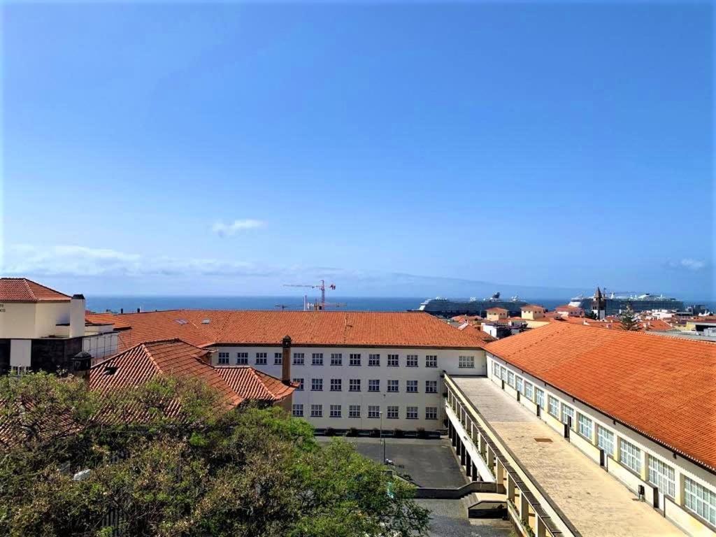 Madeira, 3 Bedroom Apartment With Ocean Views In Funchal Kültér fotó